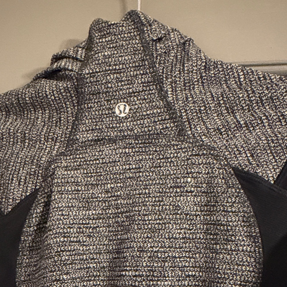 lululemon athletica Heathered Gray and Black double zip Jacket - Picture 9 of 9